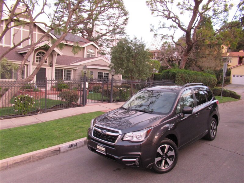2018 Subaru Forester 2.5i Premium   - Photo 4 - Sherman Oaks, CA 91423