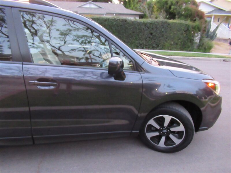 2018 Subaru Forester 2.5i Premium   - Photo 37 - Sherman Oaks, CA 91423
