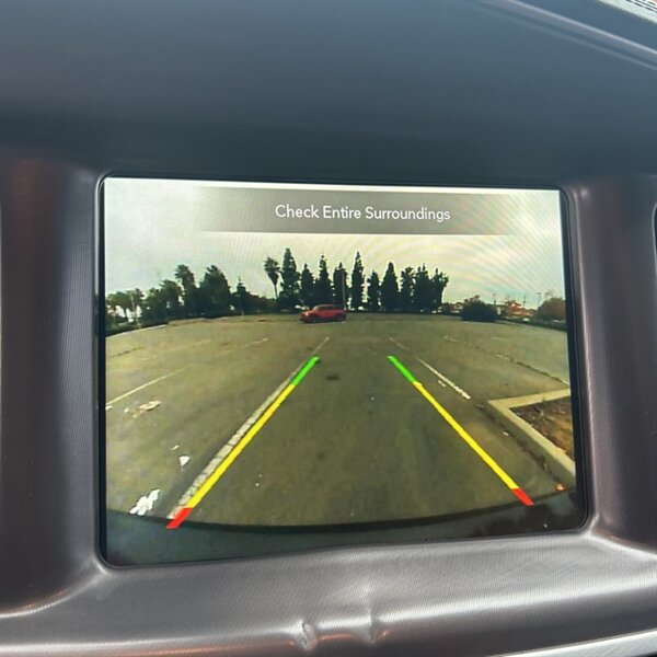 2021 Dodge Charger R/T   - Photo 18 - Sherman Oaks, CA 91423