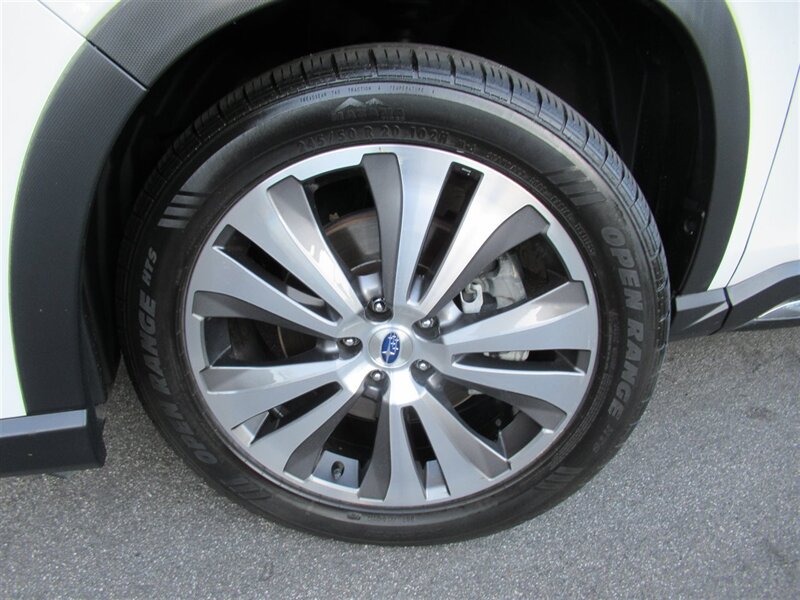 2020 Subaru Ascent Limited 7-Passenger   - Photo 16 - Sherman Oaks, CA 91423