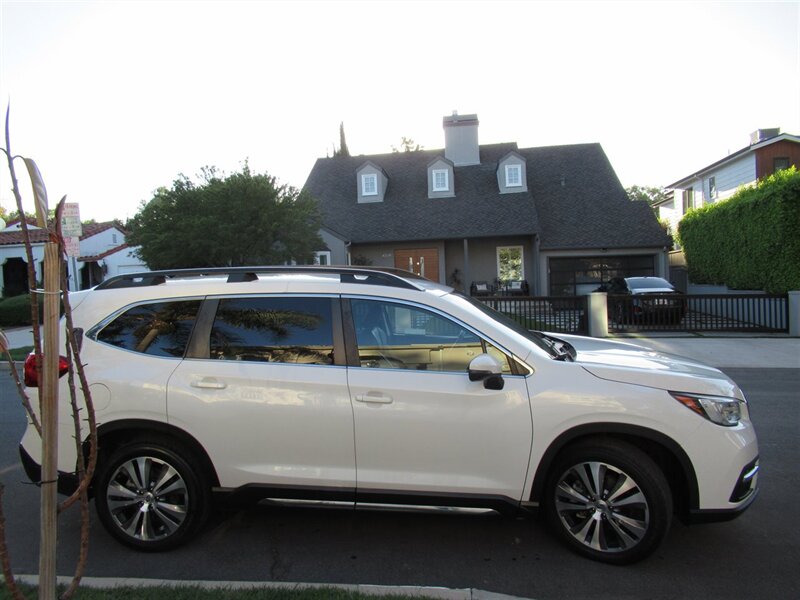 2020 Subaru Ascent Limited 7-Passenger   - Photo 10 - Sherman Oaks, CA 91423