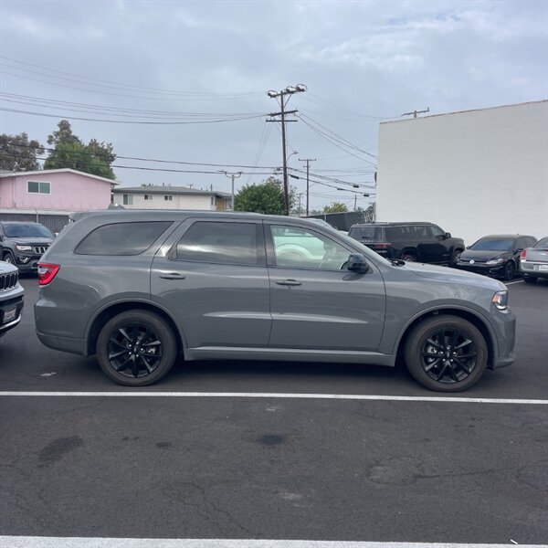 2019 Dodge Durango GT   - Photo 4 - Sherman Oaks, CA 91423