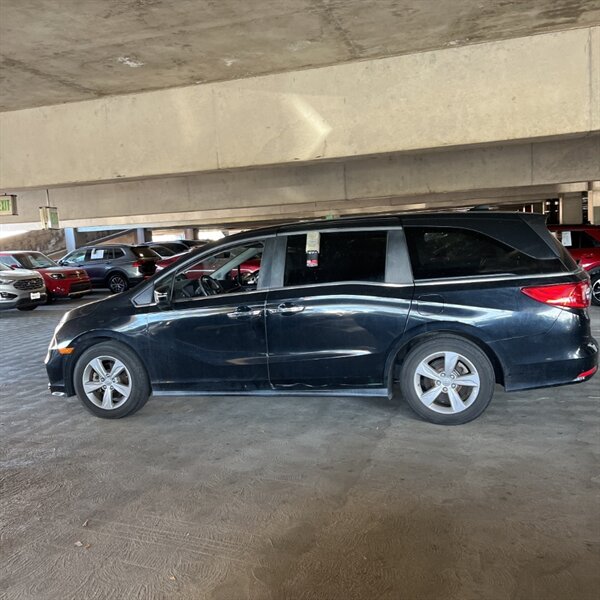 2020 Honda Odyssey EX-L   - Photo 9 - Sherman Oaks, CA 91423