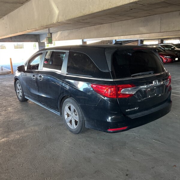 2020 Honda Odyssey EX-L   - Photo 6 - Sherman Oaks, CA 91423