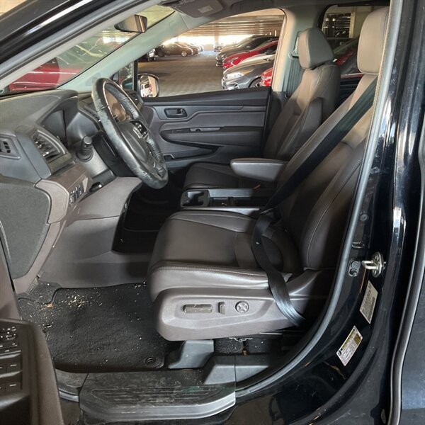 2020 Honda Odyssey EX-L   - Photo 14 - Sherman Oaks, CA 91423