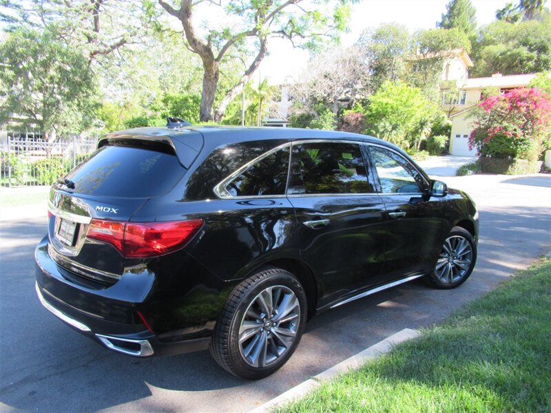 2017 Acura MDX w/Tech   - Photo 10 - Sherman Oaks, CA 91423