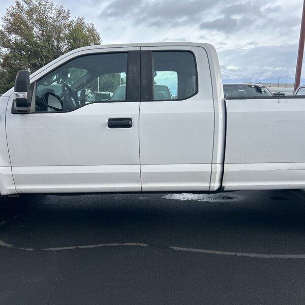 2019 Ford F-150 XL   - Photo 6 - Sherman Oaks, CA 91423