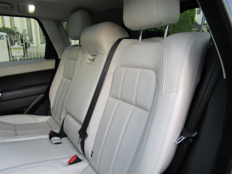 2020 Land Rover Range Rover Sport P525 HSE Dynamic   - Photo 31 - Sherman Oaks, CA 91423