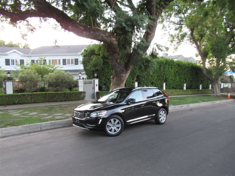 2016 Volvo XC60 T6 Drive-E Platinum   - Photo 2 - Sherman Oaks, CA 91423