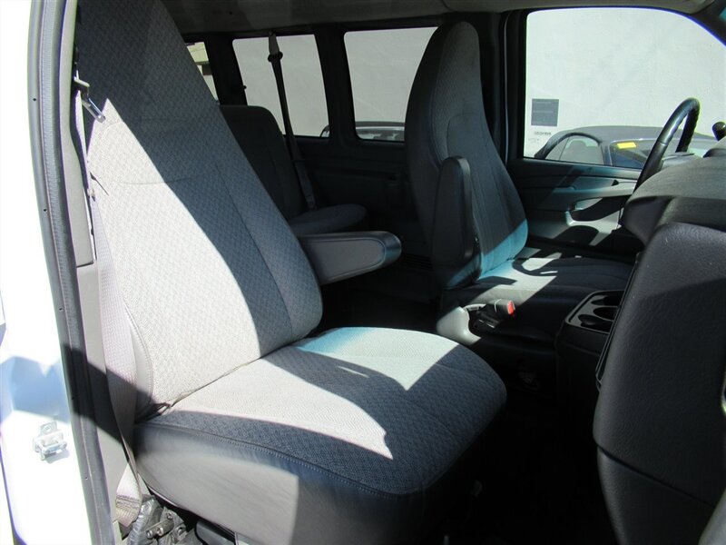 2014 Chevrolet Express LT 1500   - Photo 61 - Sherman Oaks, CA 91423