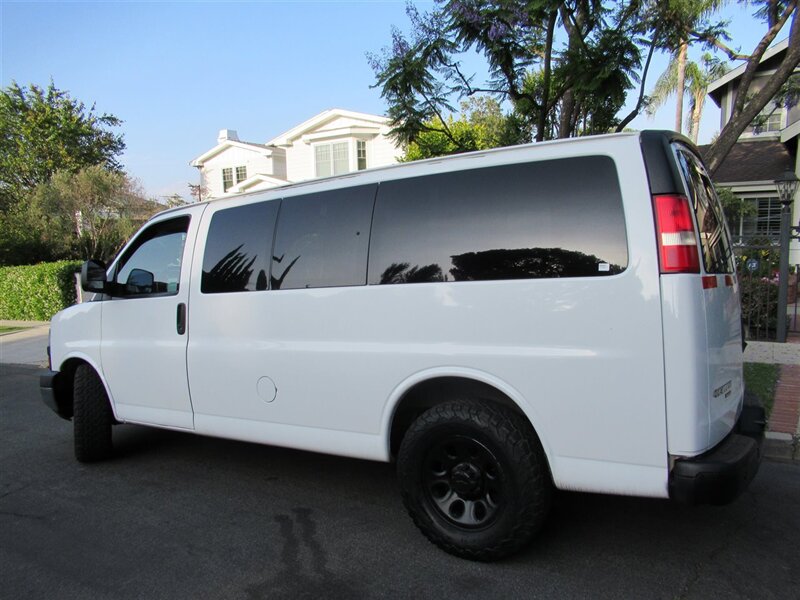 2014 Chevrolet Express LT 1500   - Photo 10 - Sherman Oaks, CA 91423