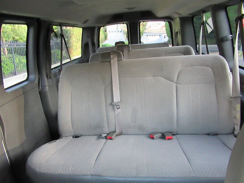 2014 Chevrolet Express LT 1500   - Photo 25 - Sherman Oaks, CA 91423