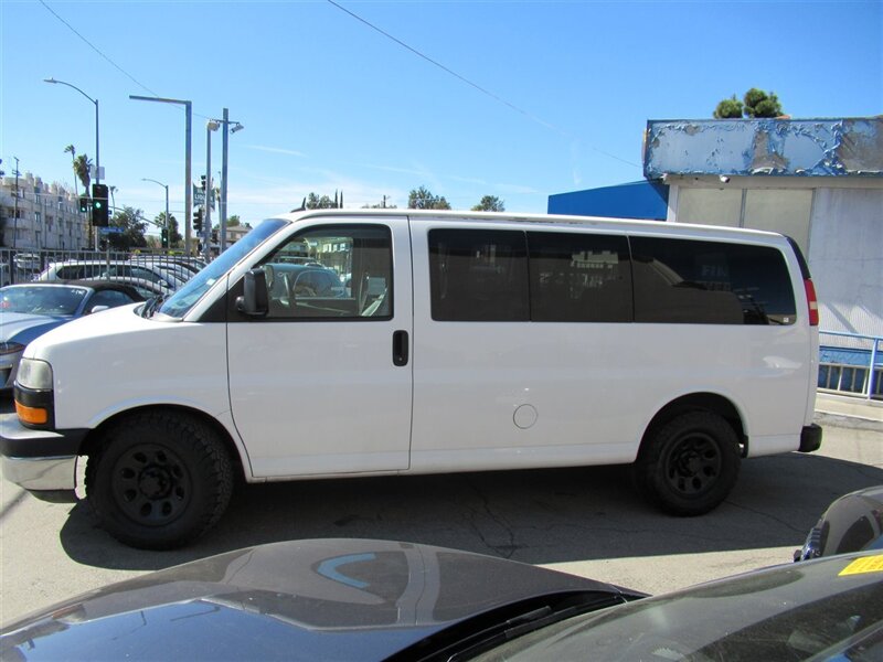 2014 Chevrolet Express LT 1500   - Photo 43 - Sherman Oaks, CA 91423