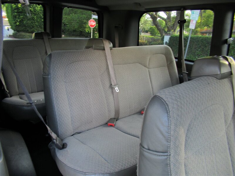 2014 Chevrolet Express LT 1500   - Photo 29 - Sherman Oaks, CA 91423