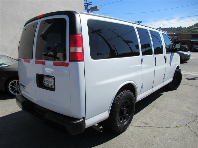 2014 Chevrolet Express LT 1500   - Photo 46 - Sherman Oaks, CA 91423