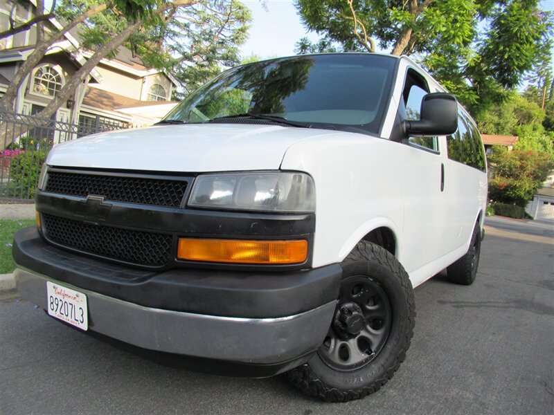 2014 Chevrolet Express LT 1500   - Photo 6 - Sherman Oaks, CA 91423