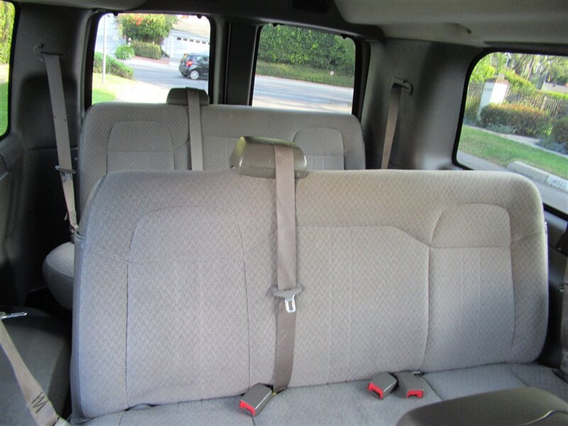 2014 Chevrolet Express LT 1500   - Photo 30 - Sherman Oaks, CA 91423
