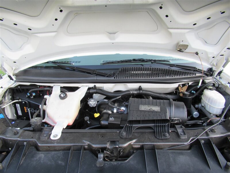 2014 Chevrolet Express LT 1500   - Photo 37 - Sherman Oaks, CA 91423