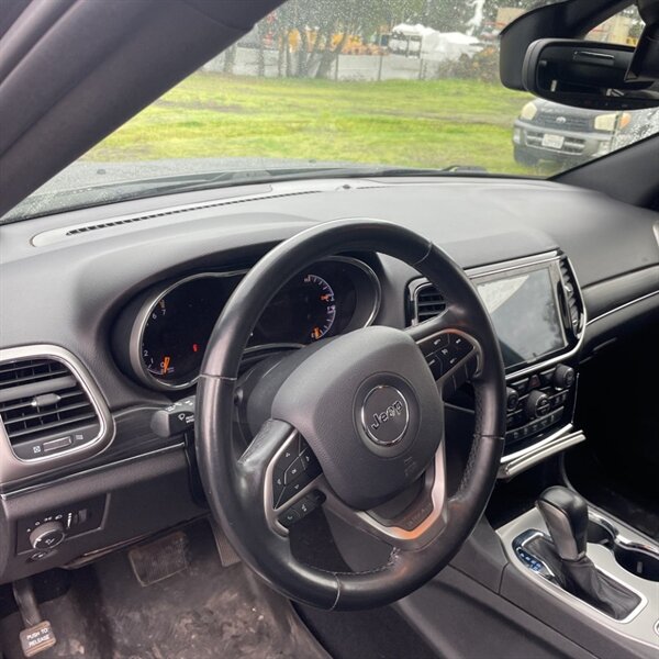 2019 Jeep Grand Cherokee Limited   - Photo 18 - Sherman Oaks, CA 91423