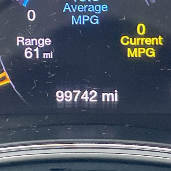 2019 Jeep Grand Cherokee Limited   - Photo 21 - Sherman Oaks, CA 91423