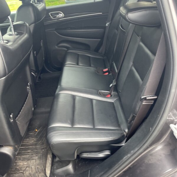 2019 Jeep Grand Cherokee Limited   - Photo 20 - Sherman Oaks, CA 91423