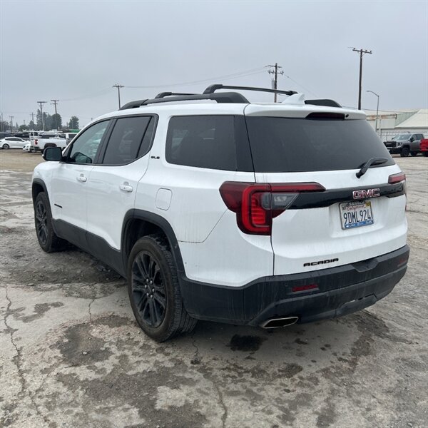 2023 GMC Acadia SLE   - Photo 3 - Sherman Oaks, CA 91423
