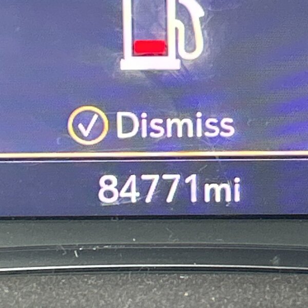 2023 GMC Acadia SLE   - Photo 24 - Sherman Oaks, CA 91423