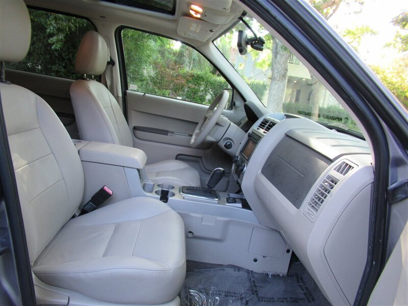 2008 Ford Escape Hybrid   - Photo 30 - Sherman Oaks, CA 91423