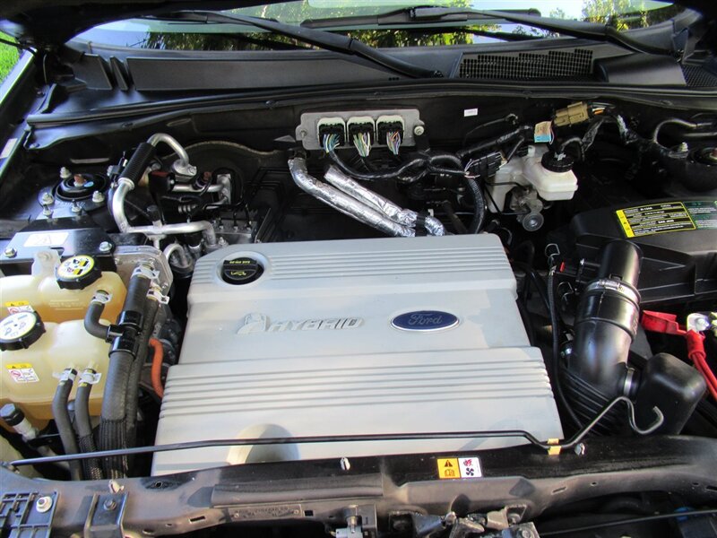 2008 Ford Escape Hybrid   - Photo 37 - Sherman Oaks, CA 91423