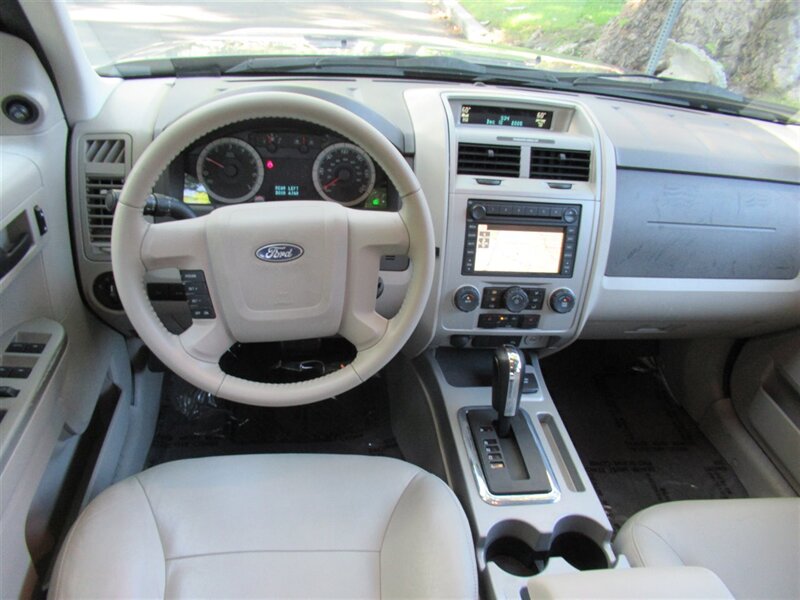 2008 Ford Escape Hybrid   - Photo 26 - Sherman Oaks, CA 91423
