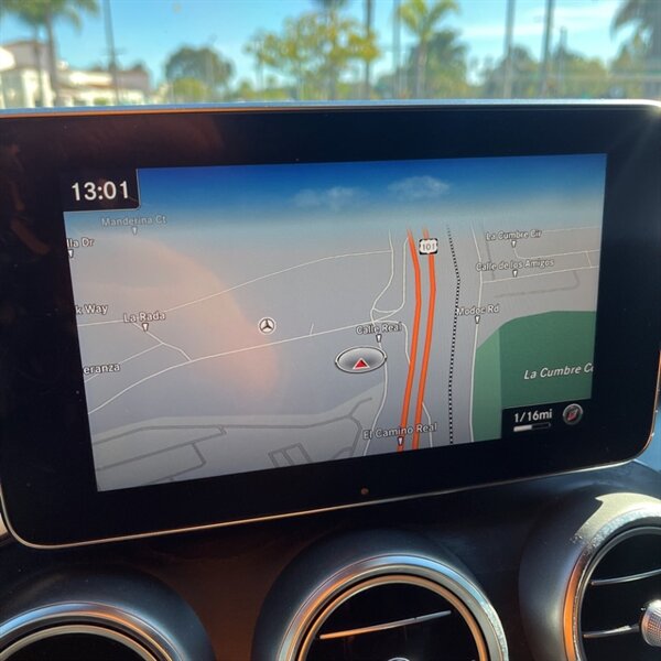 2017 Mercedes-Benz GLC GLC 300 4MATIC   - Photo 24 - Sherman Oaks, CA 91423