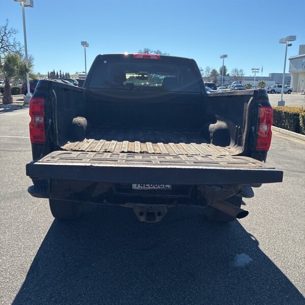 2016 Chevrolet Silverado 2500 LT   - Photo 14 - Sherman Oaks, CA 91423