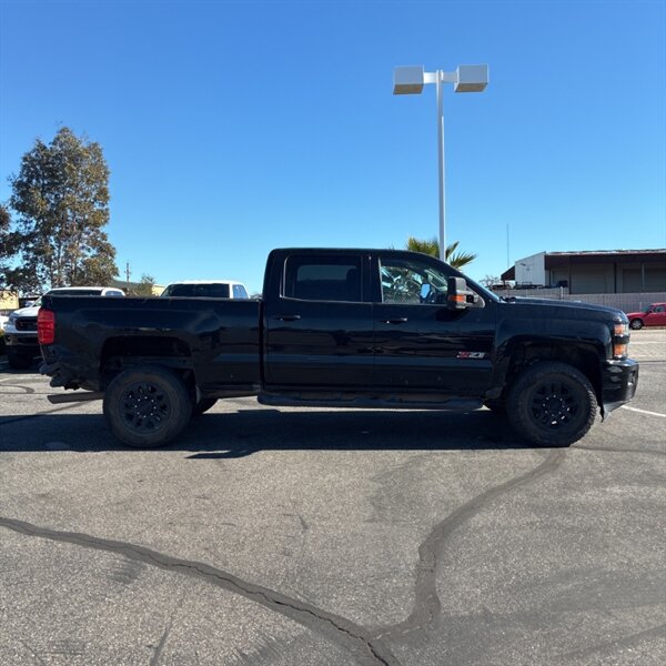 2016 Chevrolet Silverado 2500 LT   - Photo 4 - Sherman Oaks, CA 91423