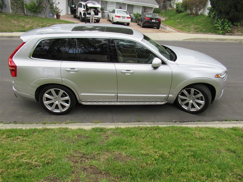 2016 Volvo XC90 T6 Inscription   - Photo 5 - Sherman Oaks, CA 91423