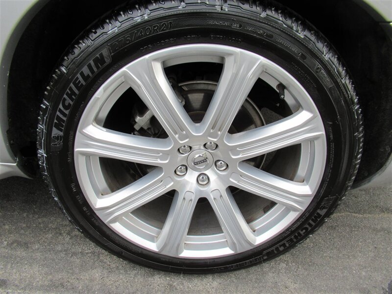 2016 Volvo XC90 T6 Inscription   - Photo 11 - Sherman Oaks, CA 91423