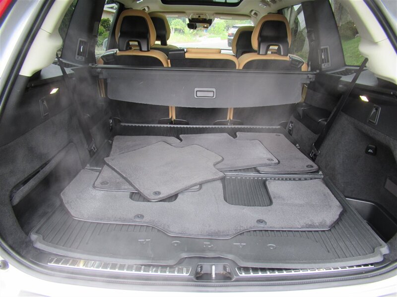 2016 Volvo XC90 T6 Inscription   - Photo 29 - Sherman Oaks, CA 91423