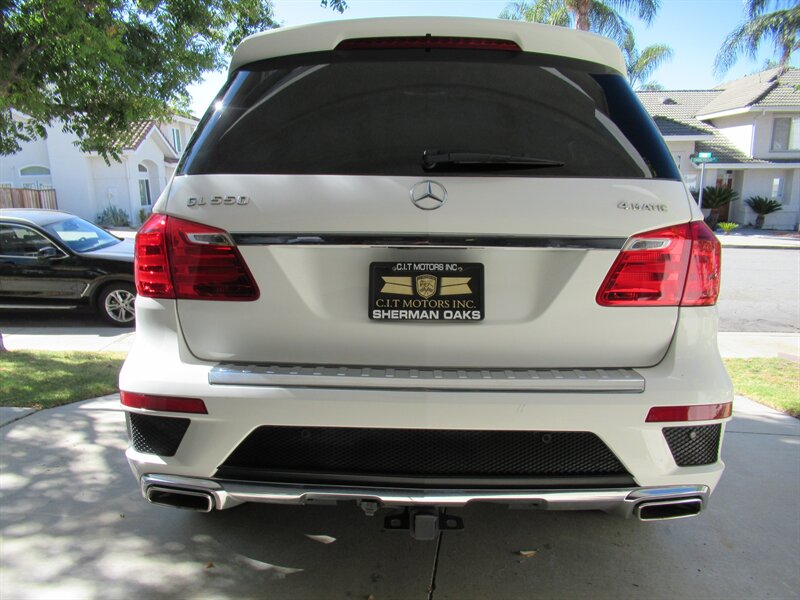 2016 Mercedes-Benz GL 550 4MATIC   - Photo 5 - Sherman Oaks, CA 91423