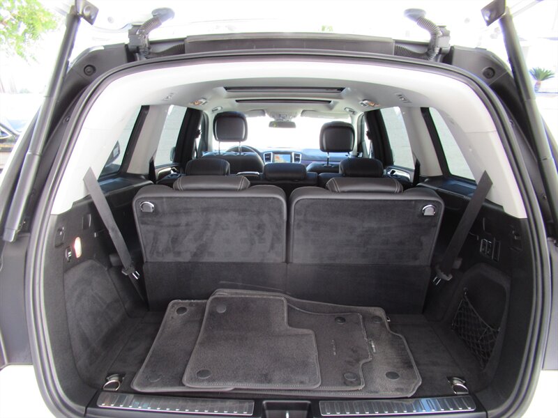 2016 Mercedes-Benz GL 550 4MATIC   - Photo 32 - Sherman Oaks, CA 91423