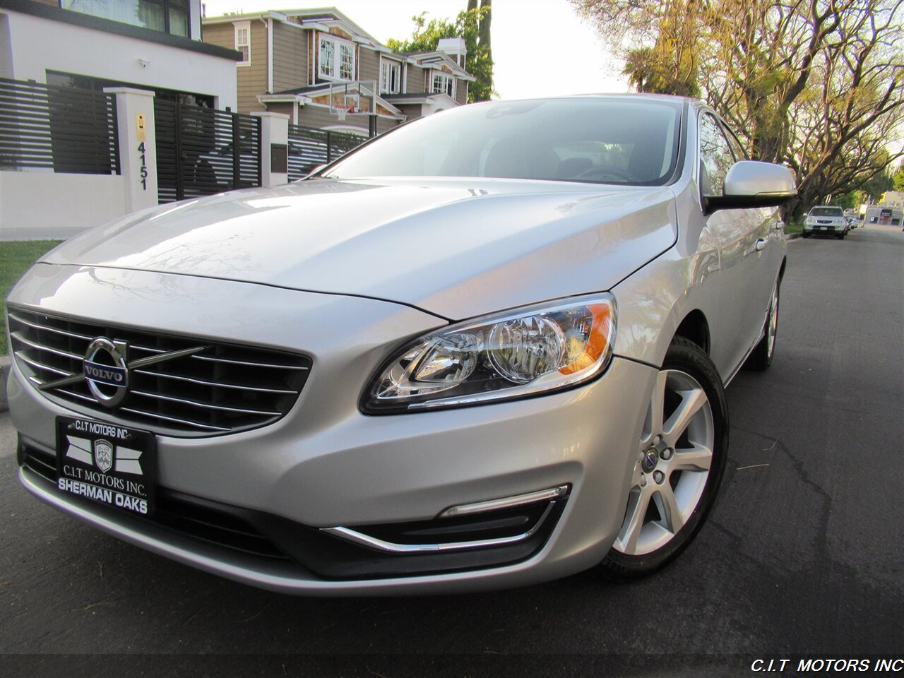 2016 Volvo S60 T5 Drive-E Premier   - Photo 36 - Sherman Oaks, CA 91423