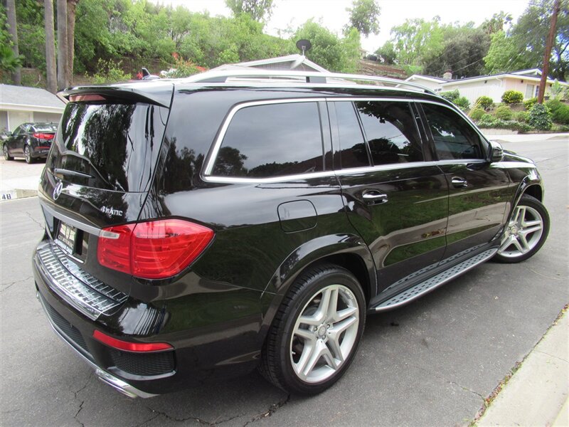 2015 Mercedes-Benz GL 550 4MATIC   - Photo 11 - Sherman Oaks, CA 91423