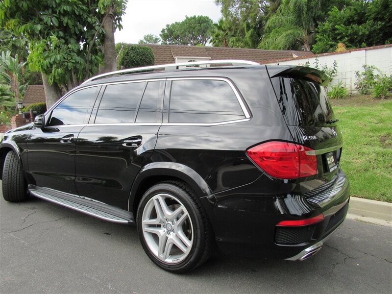 2015 Mercedes-Benz GL 550 4MATIC   - Photo 9 - Sherman Oaks, CA 91423