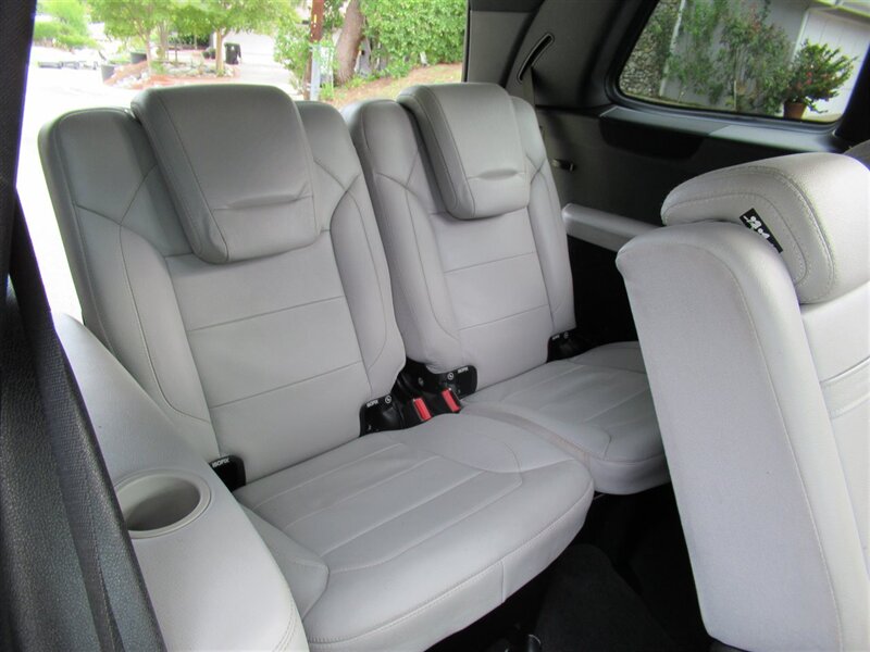 2015 Mercedes-Benz GL 550 4MATIC   - Photo 38 - Sherman Oaks, CA 91423