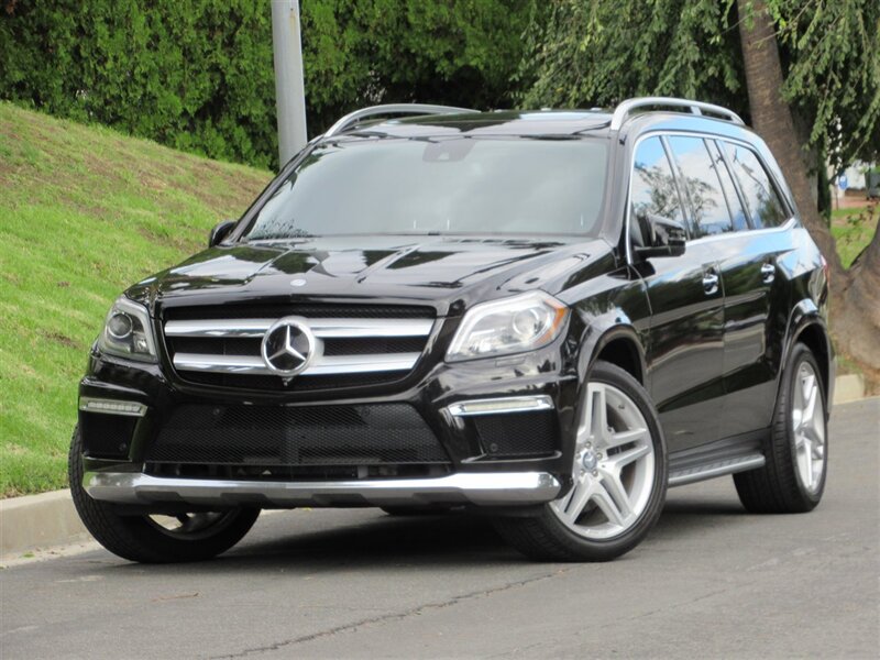2015 Mercedes-Benz GL 550 4MATIC   - Photo 1 - Sherman Oaks, CA 91423