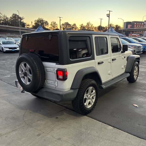 2019 Jeep Wrangler Unlimited Sport   - Photo 11 - Sherman Oaks, CA 91423