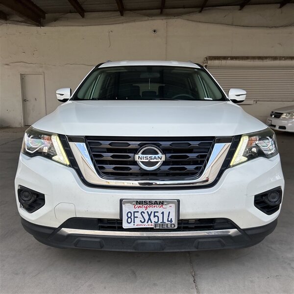 2018 Nissan Pathfinder S   - Photo 8 - Sherman Oaks, CA 91423