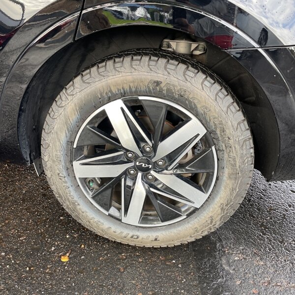 2022 Kia Sorento S   - Photo 12 - Sherman Oaks, CA 91423