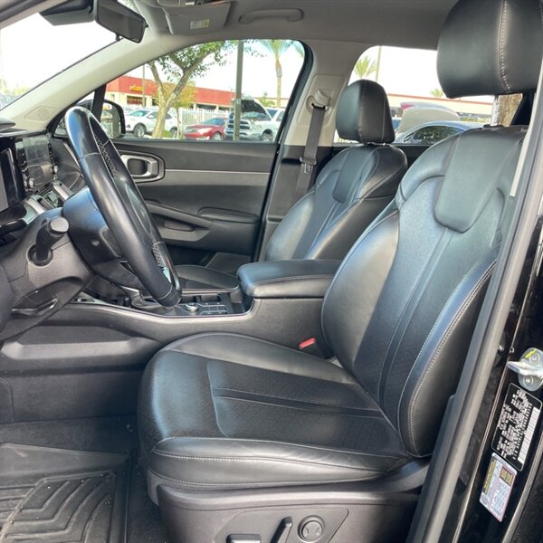 2022 Kia Sorento S   - Photo 14 - Sherman Oaks, CA 91423