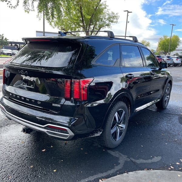 2022 Kia Sorento S   - Photo 5 - Sherman Oaks, CA 91423