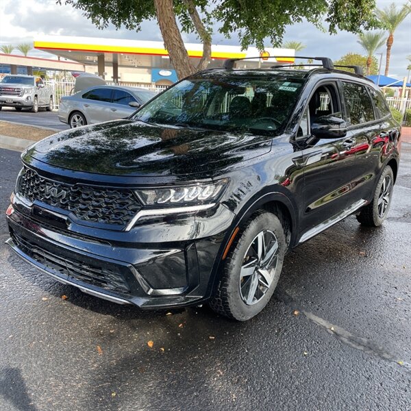 2022 Kia Sorento S   - Photo 2 - Sherman Oaks, CA 91423