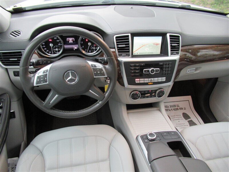 2014 Mercedes-Benz GL 450 4MATIC   - Photo 28 - Sherman Oaks, CA 91423